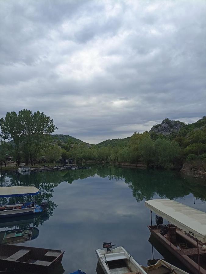 Villa Feel The Karuch Cetinje Esterno foto
