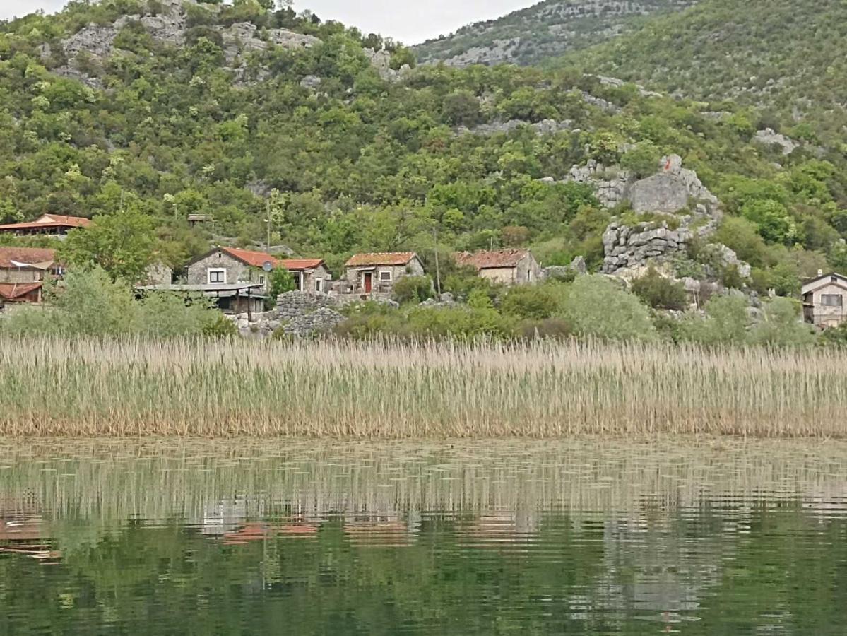 Villa Feel The Karuch Cetinje Esterno foto