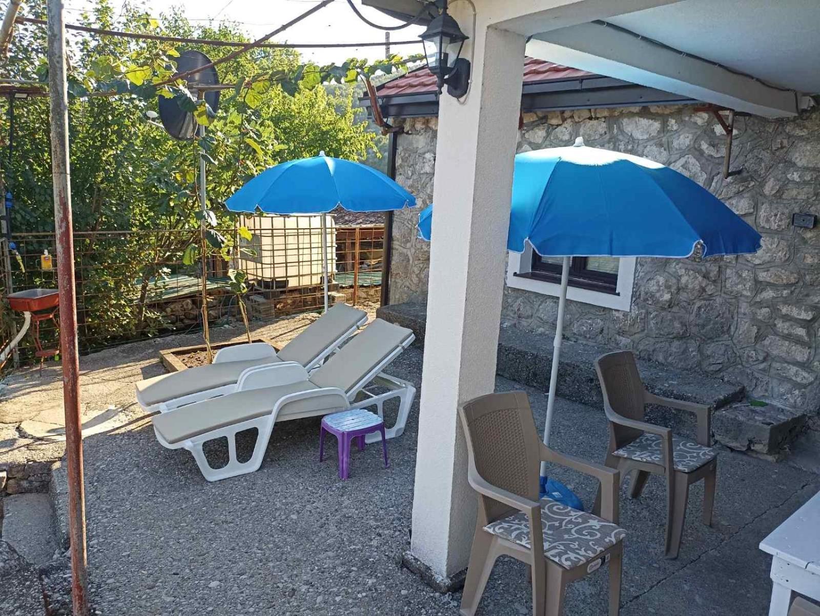 Villa Feel The Karuch Cetinje Esterno foto